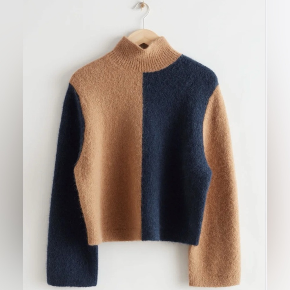 & Other Stories Navy and Tan Alpaca Sweater